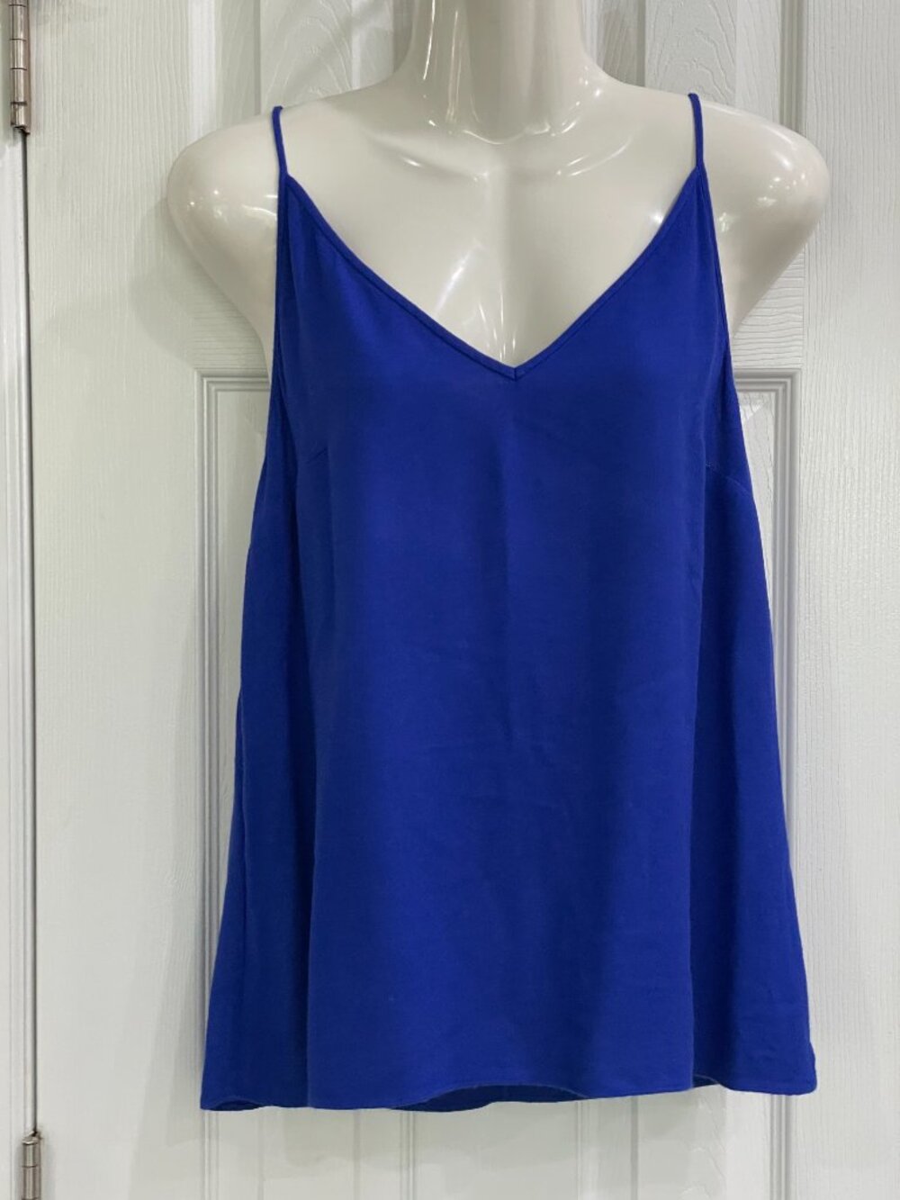 Lilly Pulitzer Blue Flowy Cami Tank Top Size M Lightweight Summer Vacation